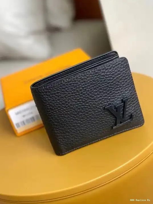 AAA Replica Ru MULTIPLE WALLET LOUIS VUITTON 0617